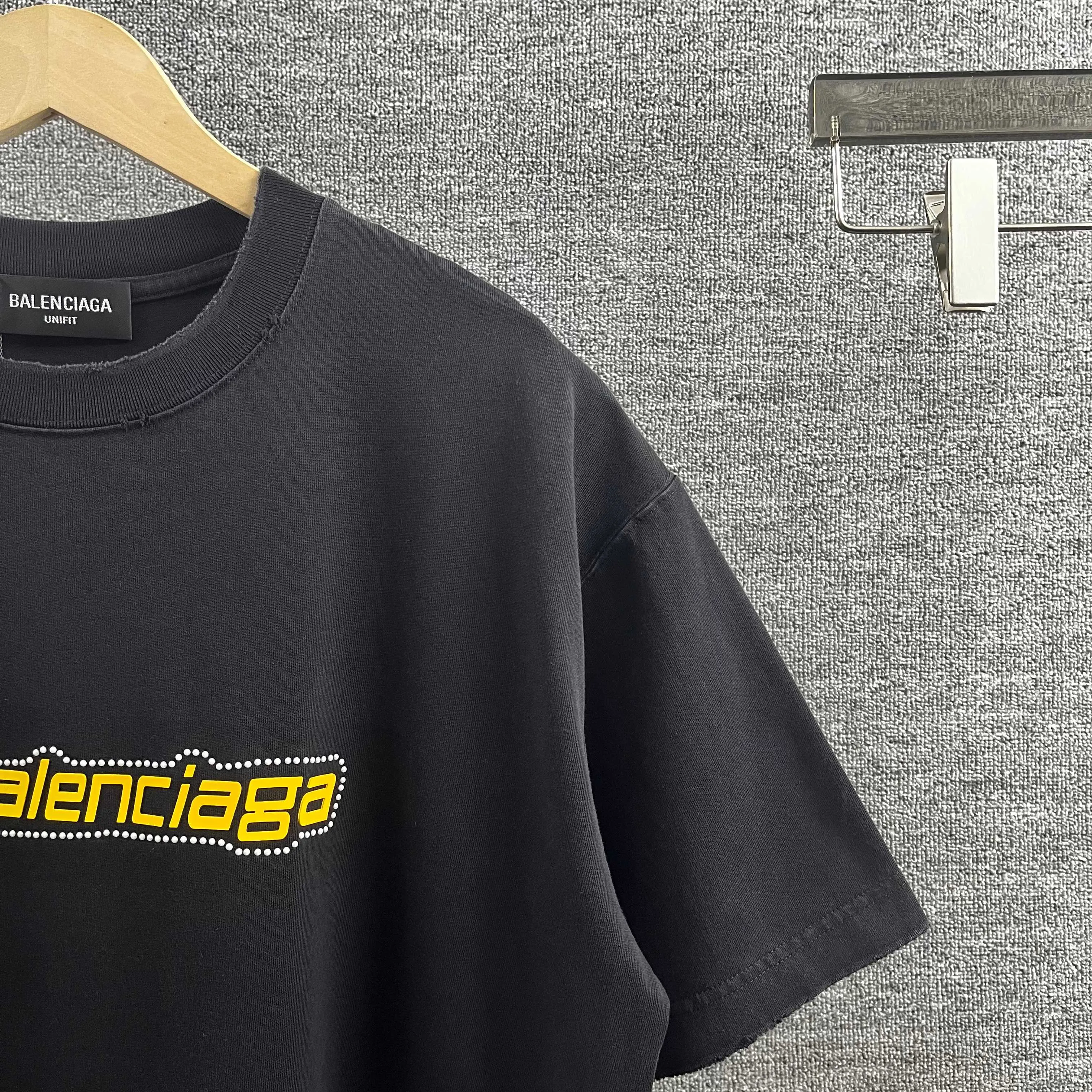 BAL* * 2025 New Arrival logo + T Same Style Size：S M L XL XXL ：